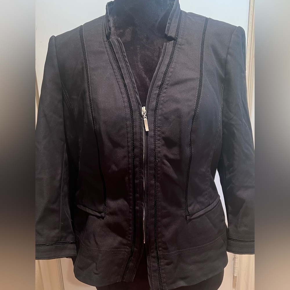 White House Black Market Perfect Form Zip Front Black Jacket Blazer Size 12 - Picture 2 of 14
